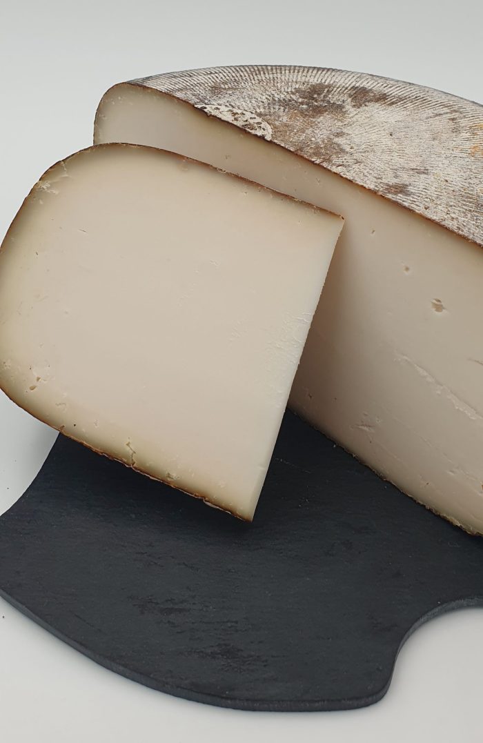 Tomme de chèvre crémeuse – Image 4